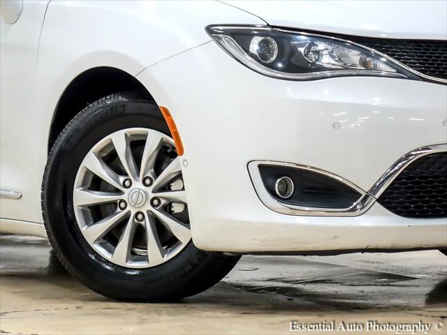 used 2018 Chrysler Pacifica car, priced at $17,995