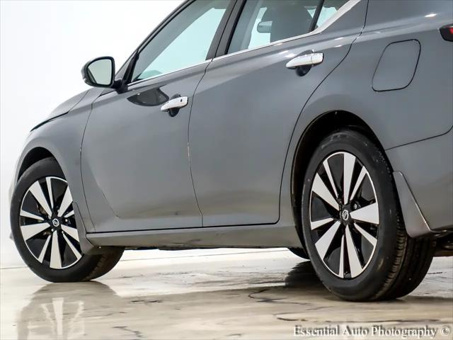 used 2022 Nissan Altima car, priced at $22,995