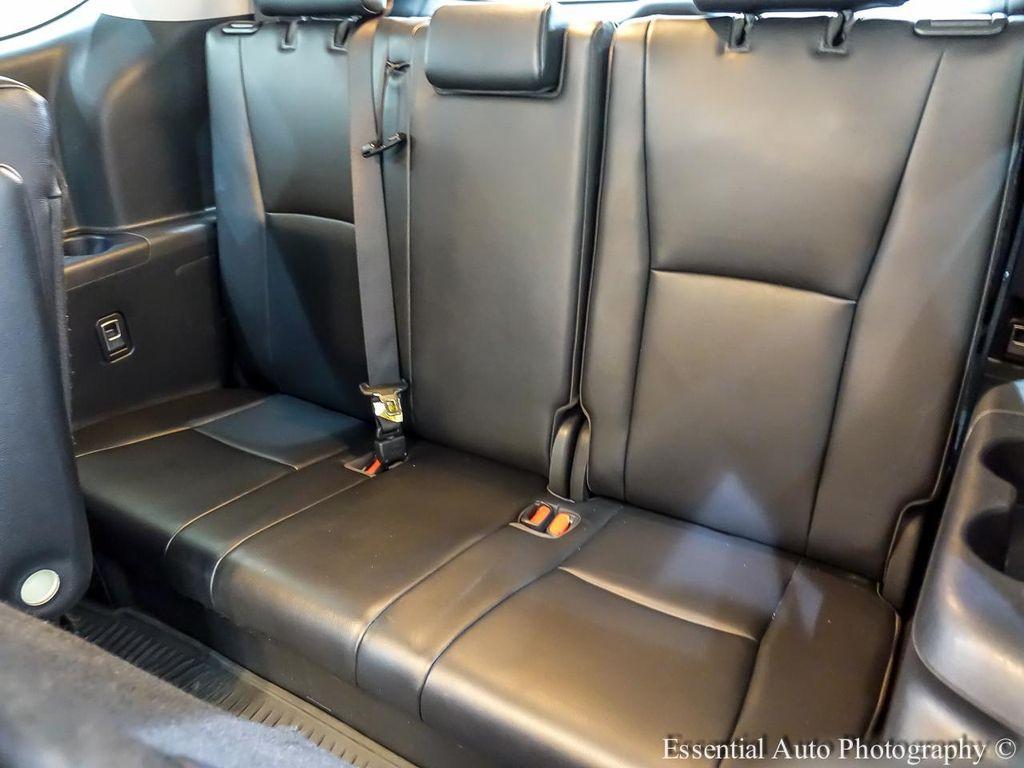used 2022 Toyota Highlander car, priced at $36,995