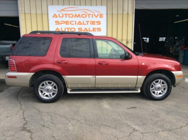 used 2005 Mercury Mountaineer car, priced at $7,995