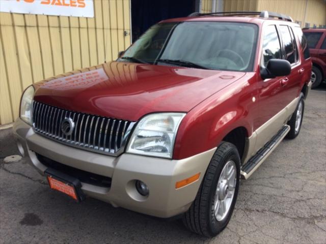 used 2005 Mercury Mountaineer car, priced at $7,995