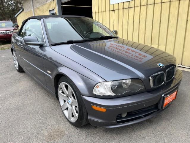 used 2002 BMW 325 car, priced at $7,995