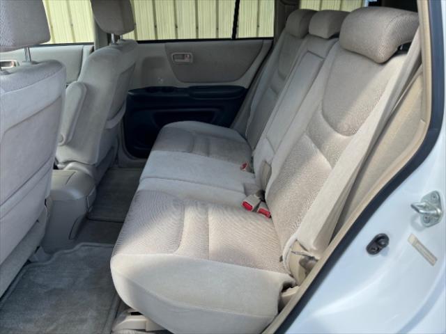 used 2003 Toyota Highlander car, priced at $8,995