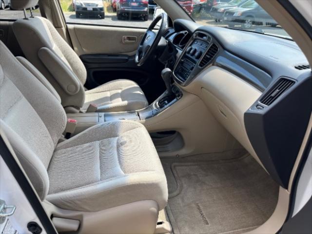 used 2003 Toyota Highlander car, priced at $8,995