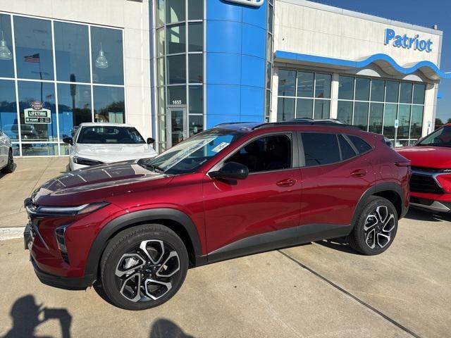 used 2025 Chevrolet Trax car, priced at $25,500