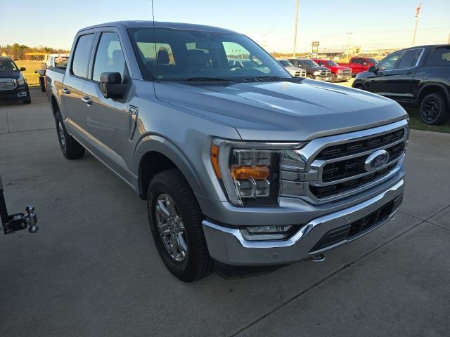 used 2021 Ford F-150 car, priced at $32,000