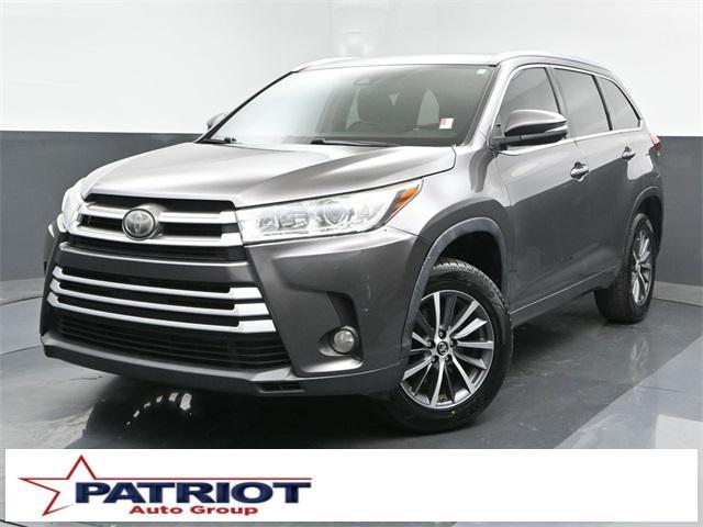 used 2018 Toyota Highlander car, priced at $14,500