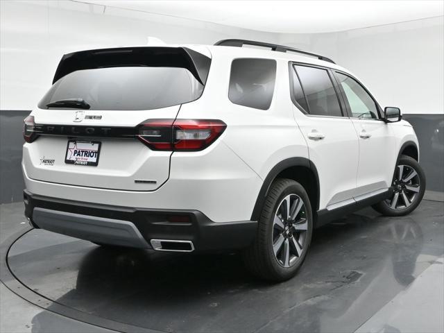 used 2025 Honda Pilot car, priced at $43,285