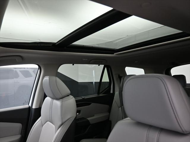 used 2025 Honda Pilot car, priced at $43,285