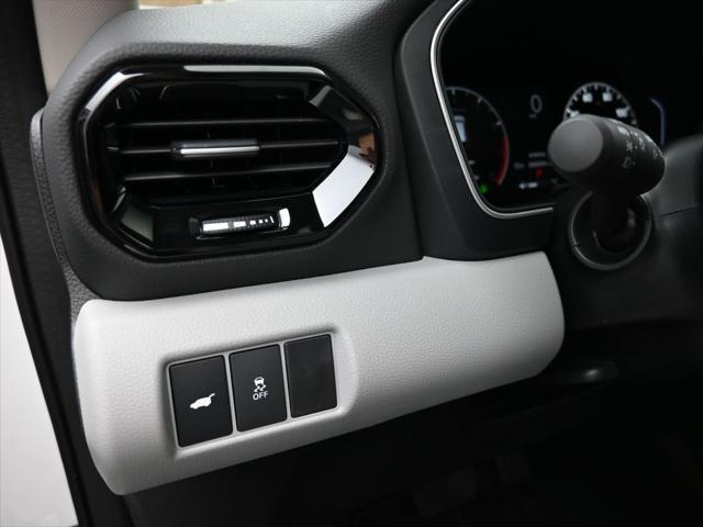 used 2025 Honda Pilot car, priced at $43,285