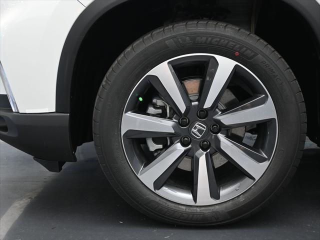 used 2025 Honda Pilot car, priced at $43,285