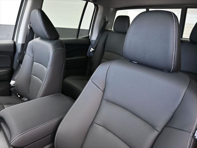 new 2025 Honda Ridgeline car, priced at $42,350