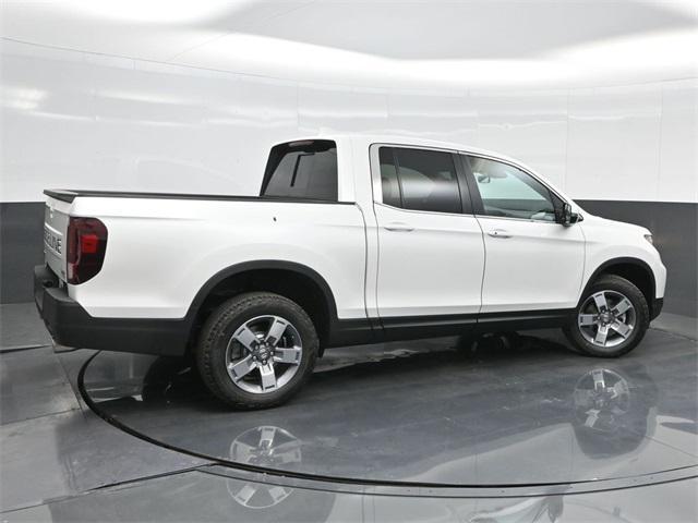 new 2025 Honda Ridgeline car, priced at $42,367