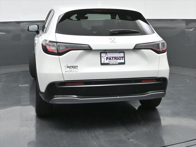 new 2026 Honda HR-V car, priced at $31,250