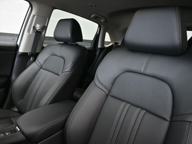 new 2026 Honda HR-V car, priced at $31,250