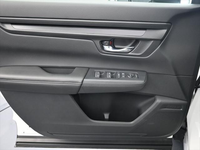 new 2025 Honda CR-V car, priced at $33,000