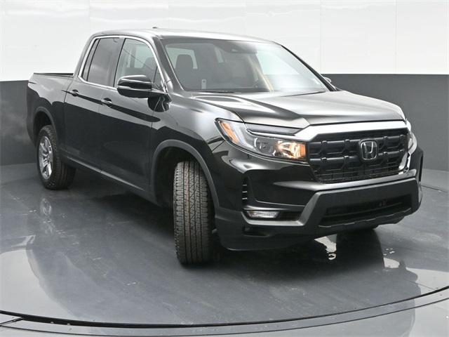 new 2025 Honda Ridgeline car, priced at $43,500