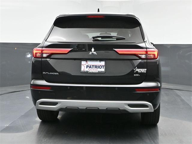 used 2024 Mitsubishi Outlander car, priced at $30,500