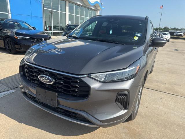 used 2023 Ford Escape car, priced at $22,200