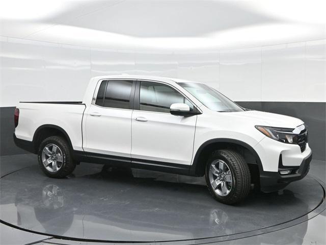 new 2025 Honda Ridgeline car, priced at $42,137