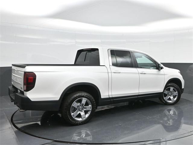 new 2025 Honda Ridgeline car, priced at $42,137