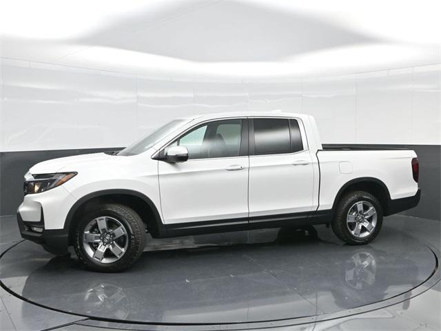 new 2025 Honda Ridgeline car, priced at $42,137