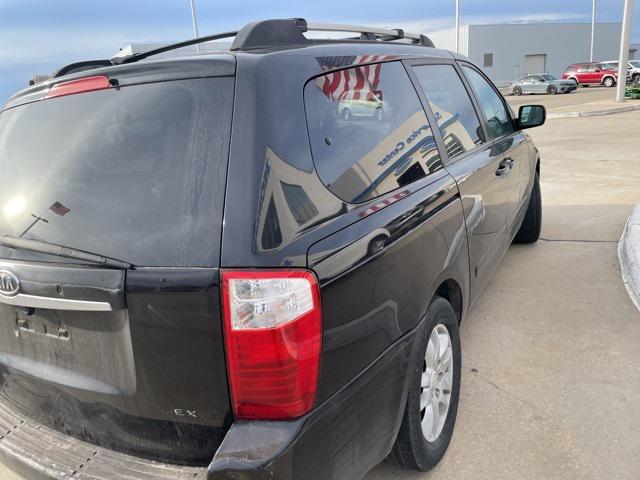 used 2007 Kia Sedona car, priced at $3,500