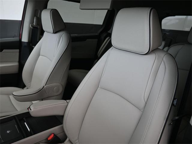 new 2025 Honda Odyssey car, priced at $45,175