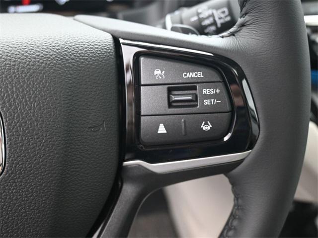 new 2025 Honda Odyssey car, priced at $45,175