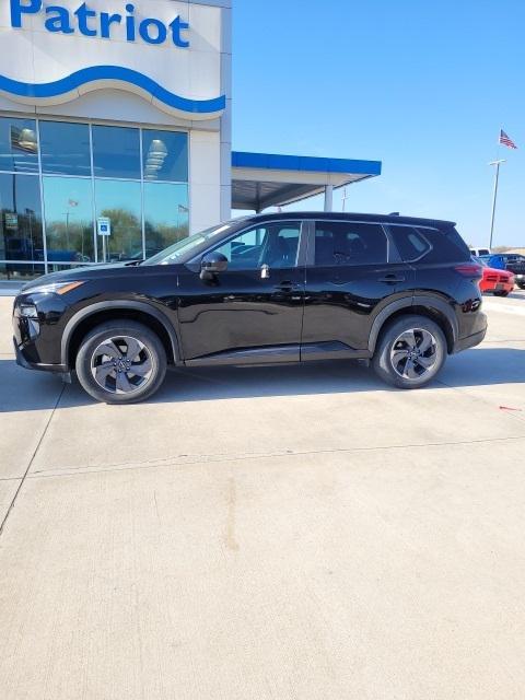 used 2024 Nissan Rogue car, priced at $23,100