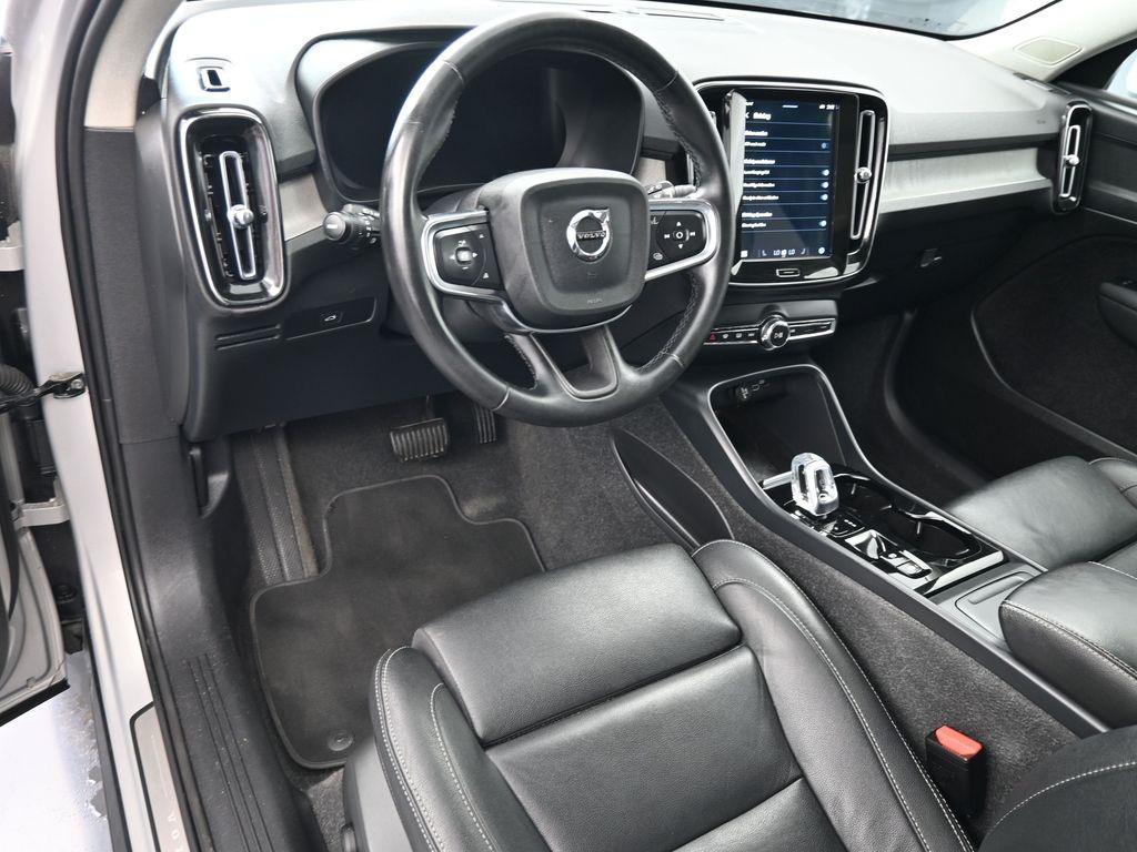 used 2024 Volvo XC40 car, priced at $29,000