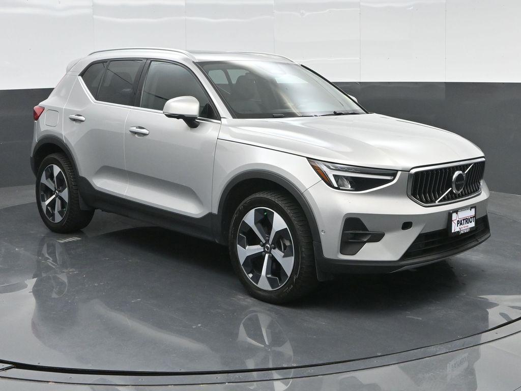 used 2024 Volvo XC40 car, priced at $29,150