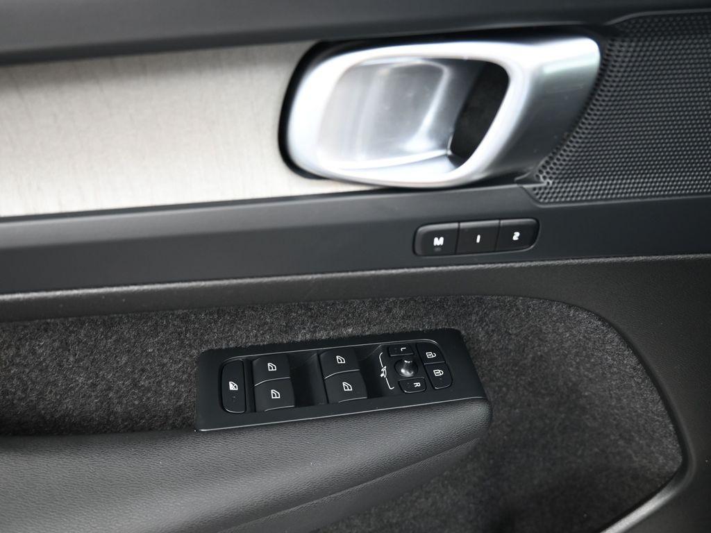 used 2024 Volvo XC40 car, priced at $29,000