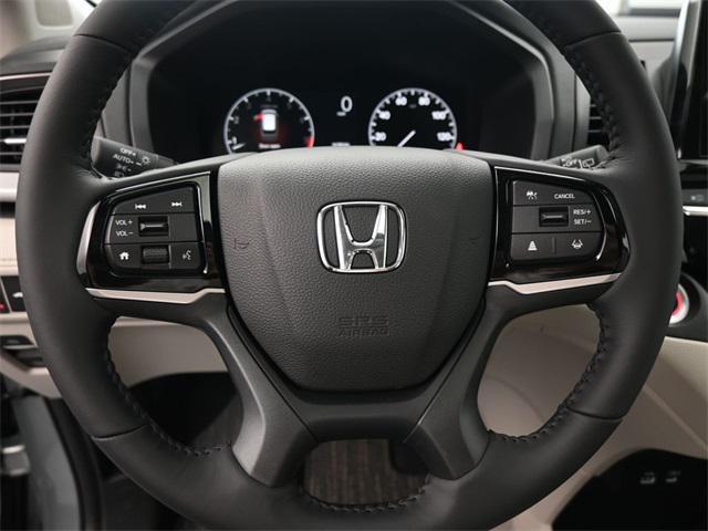 new 2025 Honda Odyssey car, priced at $42,850