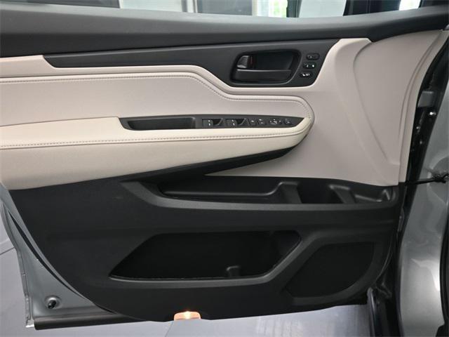 new 2025 Honda Odyssey car, priced at $42,850