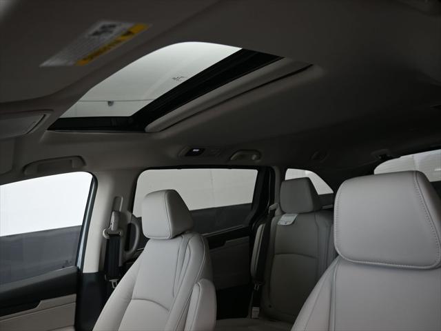 new 2025 Honda Odyssey car, priced at $42,850
