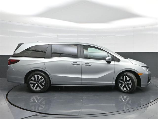 new 2025 Honda Odyssey car, priced at $42,850