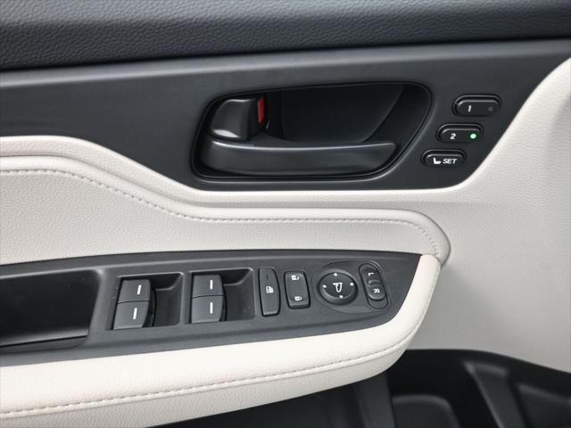 new 2025 Honda Odyssey car, priced at $42,850