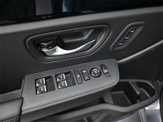 new 2025 Honda Pilot car, priced at $46,650