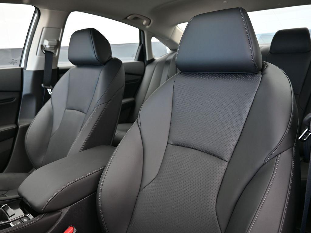 new 2025 Honda Accord Hybrid car, priced at $39,850