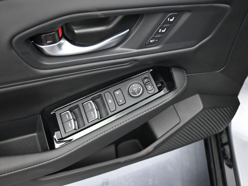 new 2025 Honda Accord Hybrid car, priced at $39,850