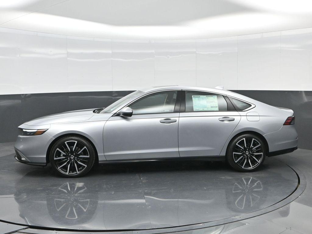 new 2025 Honda Accord Hybrid car, priced at $39,850