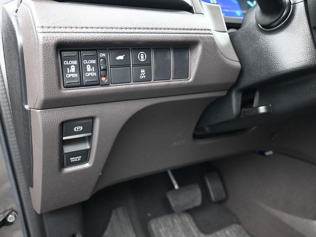 used 2023 Honda Odyssey car, priced at $29,500