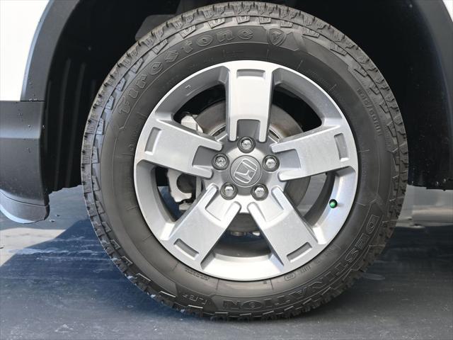 new 2025 Honda Ridgeline car, priced at $43,330