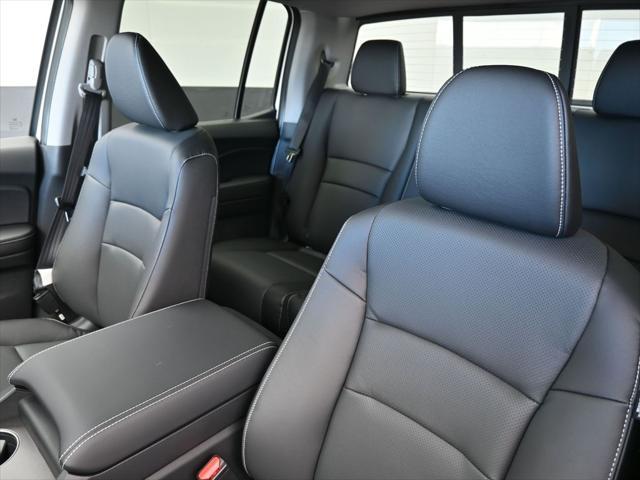 new 2025 Honda Ridgeline car, priced at $43,330