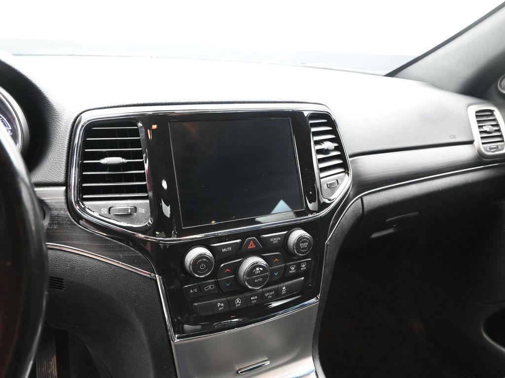 used 2022 Jeep Grand Cherokee car, priced at $20,550
