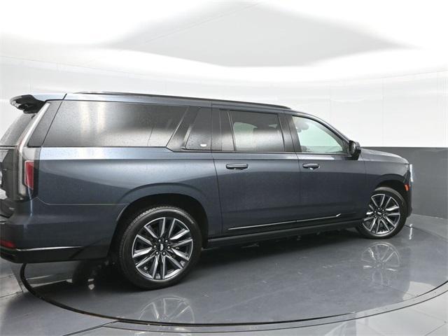 used 2021 Cadillac Escalade ESV car, priced at $67,500