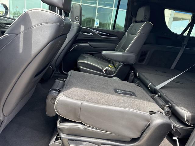used 2023 Cadillac Escalade ESV car, priced at $70,250