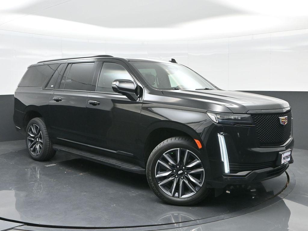 used 2023 Cadillac Escalade ESV car, priced at $63,900