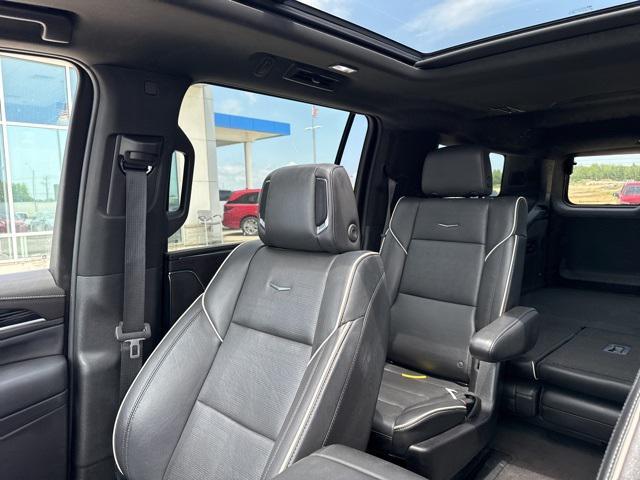 used 2023 Cadillac Escalade ESV car, priced at $70,250